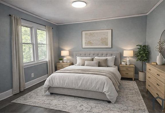 4th image of 2218 Green St