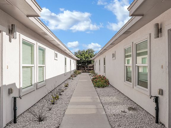 3rd image of 1012 E La Cantera Ave #10124
