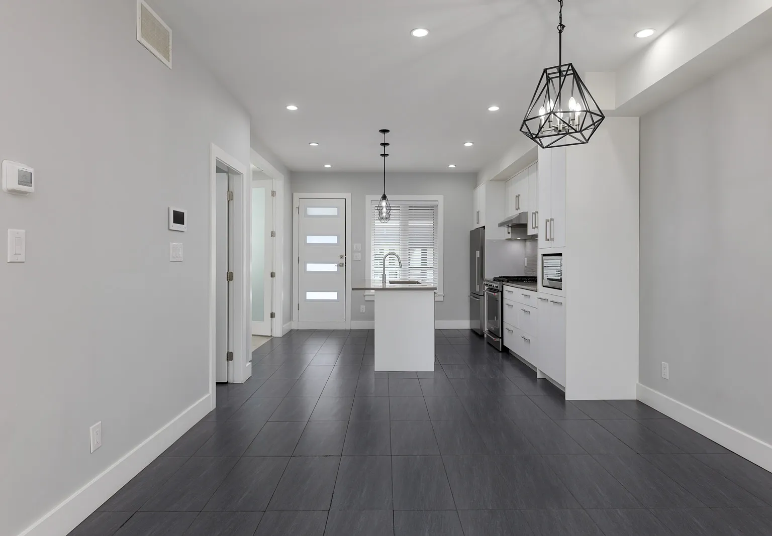 3 bed, 1772 sqft, $3,500 — Photo 4