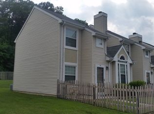 302 Rivers Ridge Cir, Newport News, VA 23608