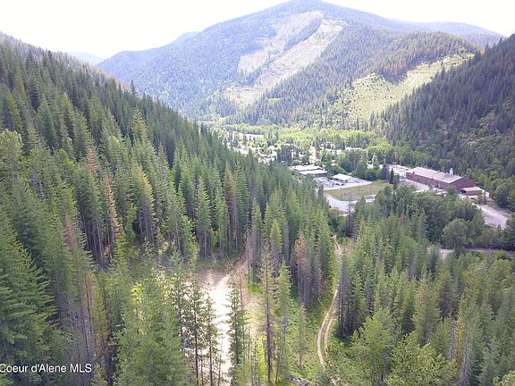 2nd image of 928 Polaris Peak Rd Lot 3