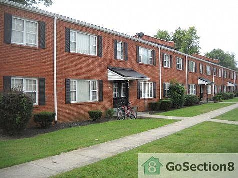 2nd image of 1039 S 38th St APT 3B