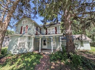 5735 Forest Ave, Kansas City, MO 64110