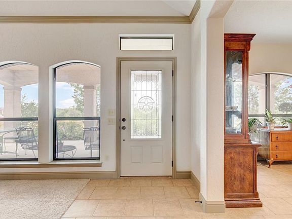 4th image of 388 Canyon Creek Cir