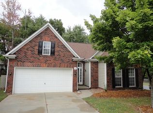 6313 Elderslie Drive, Charlotte, NC 28269
