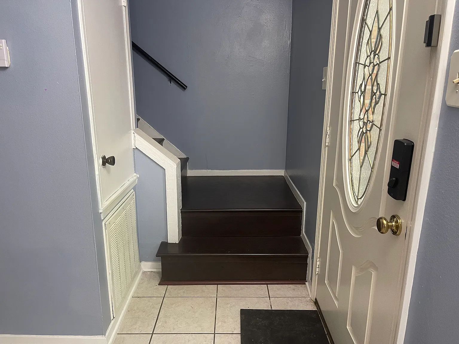 2 bed, 1.5 bath, 1196 sqft, $1,800 — Photo 1