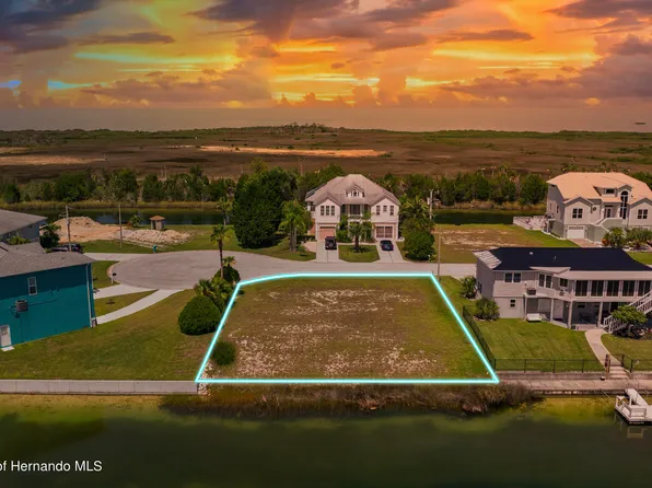 3358 Bluefish Dr, Spring Hill, FL 34607