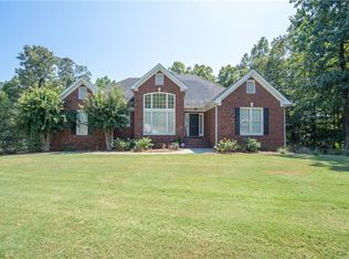 6035 Bateau Dr, Flowery Branch, GA 30542