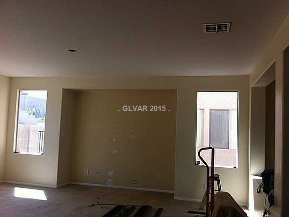 4th image of 2776 Murray Hill Ln