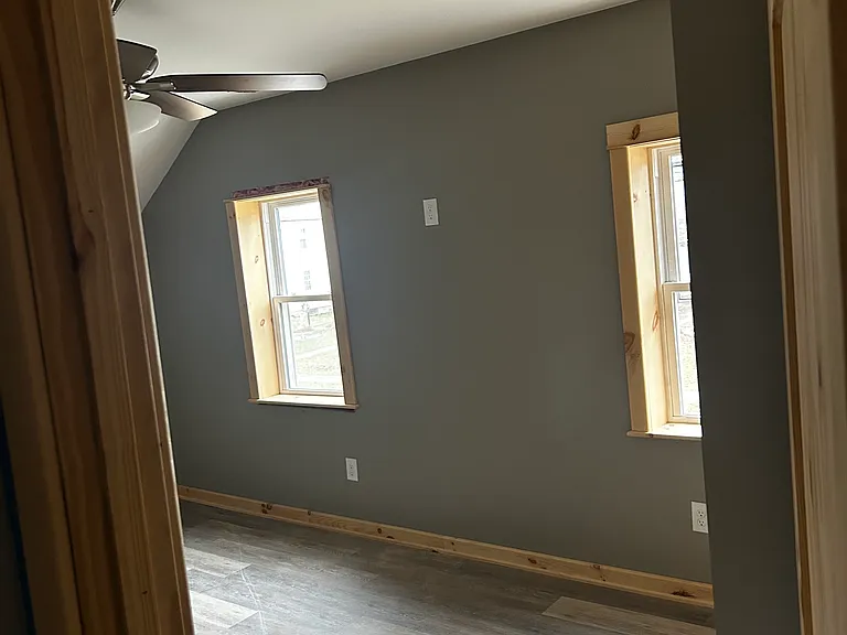 100 Spring St #2 — Photo 7