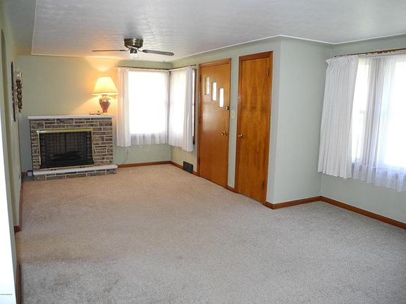 5th image of 6190 Grange Ave