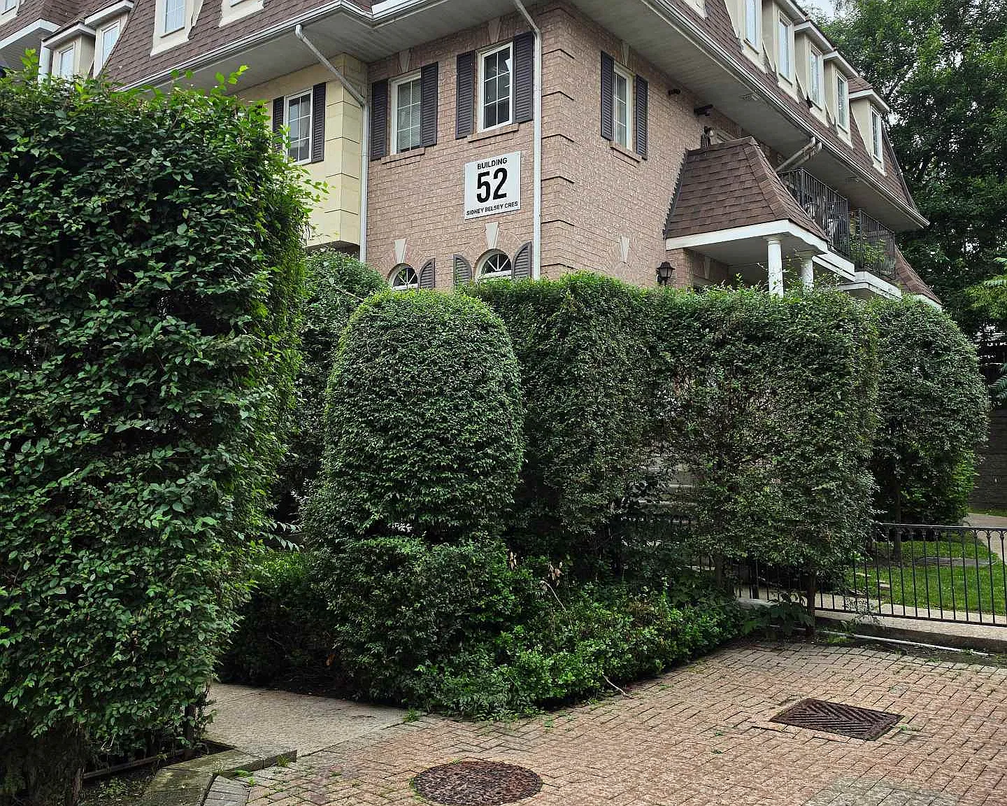 3 bed, $2,800 — Photo 1