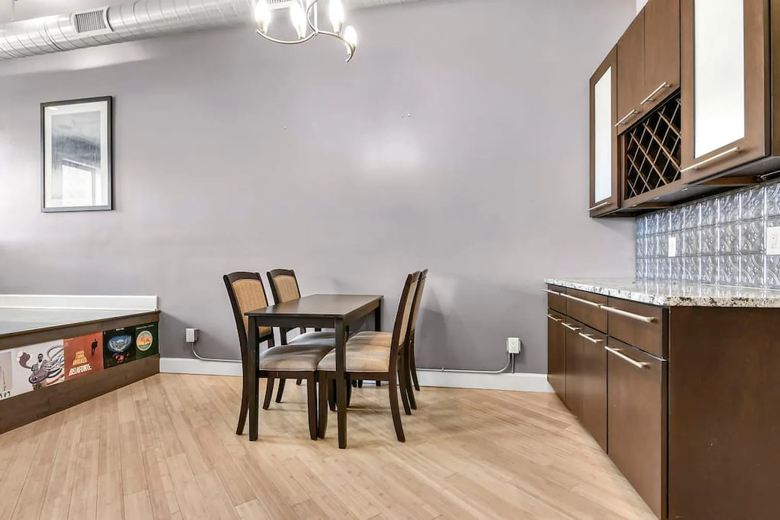 2 bed, 2.0 bath, 1194 sqft, $3,797 — Photo 4