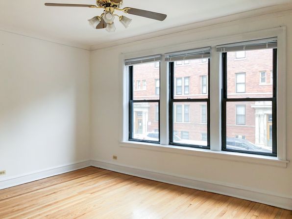 3911 1/2 N Greenview Ave #1