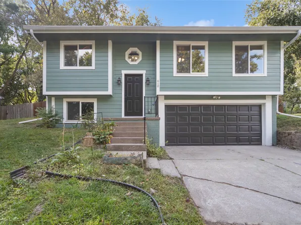 610 Hickory Hill Ln, Des Moines, IA 50317