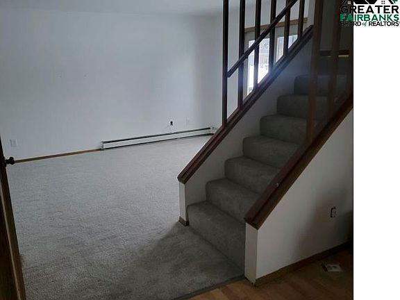 3rd image of 1028 Dogwood St APT 604