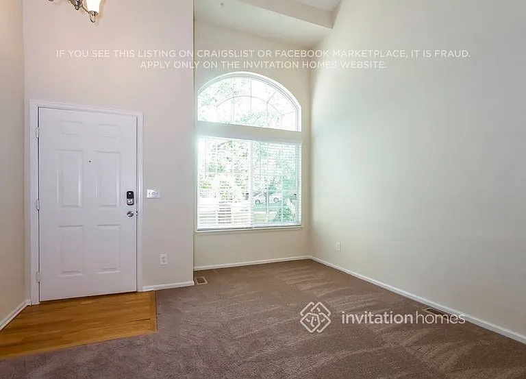 11303 Haswell Ct — Photo 5