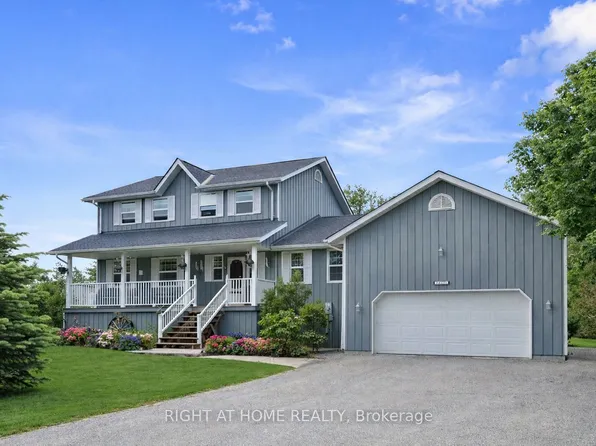 3338 Warnica Ave, Innisfil, ON L9S 2K9