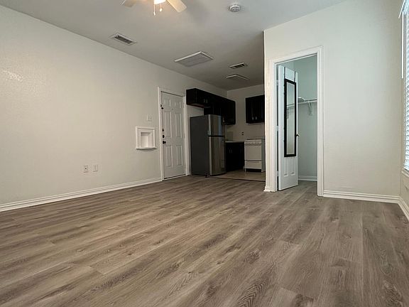 5th image of 1103 N Crawford St APT 4