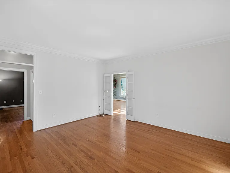 13031 Twelve Hills Rd — Photo 15