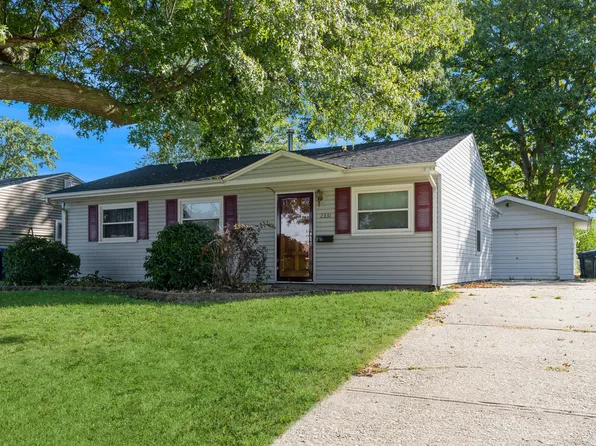 2331 N Fairmount St, Davenport, IA 52804