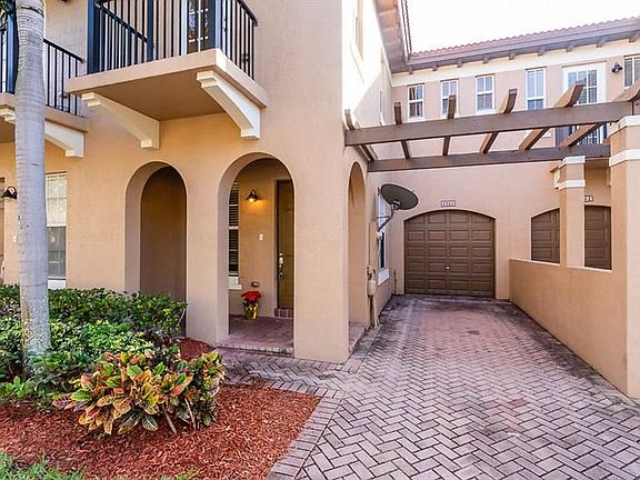 4th image of 6960 Julia Gardens Dr