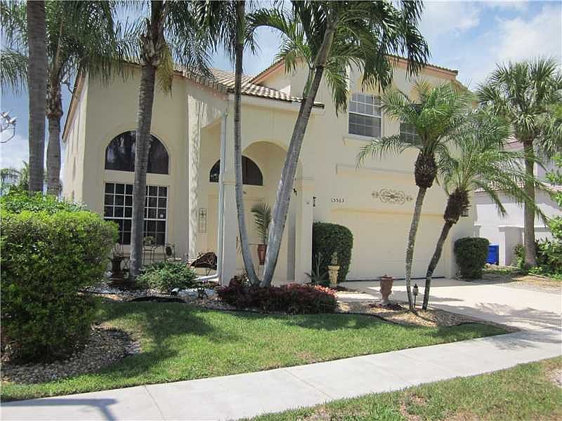 1st image of 15563 NW 11th Ct