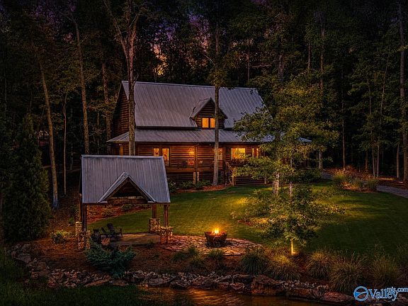 2nd image of 40 Gibson Cove Dr