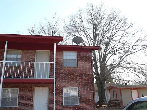 5th image of 2006 Williams St