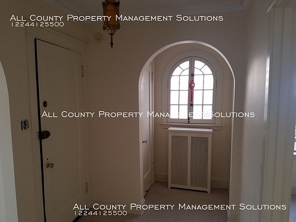 4th image of 6619 N Campbell Ave #2