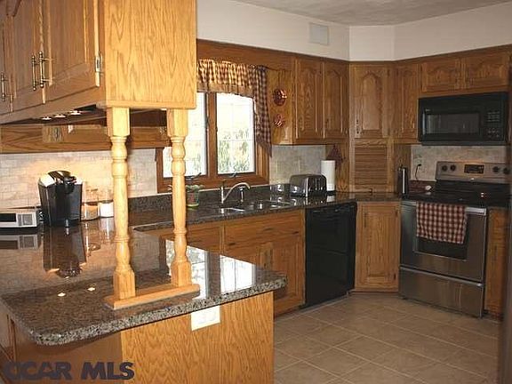 5th image of 673 Earl Dr