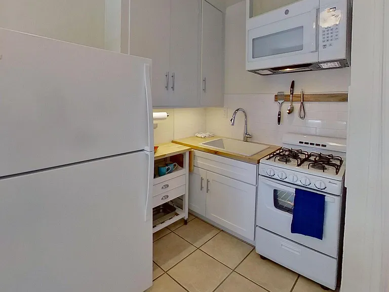 306 Cliff St #5 — Photo 1