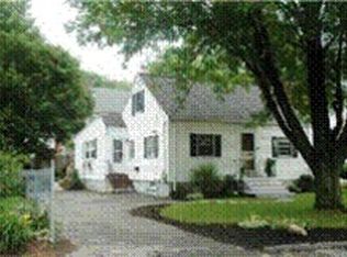 56 School St, Lexington, MA 02421