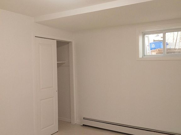 4th image of 263 Maryland Ave #Basement