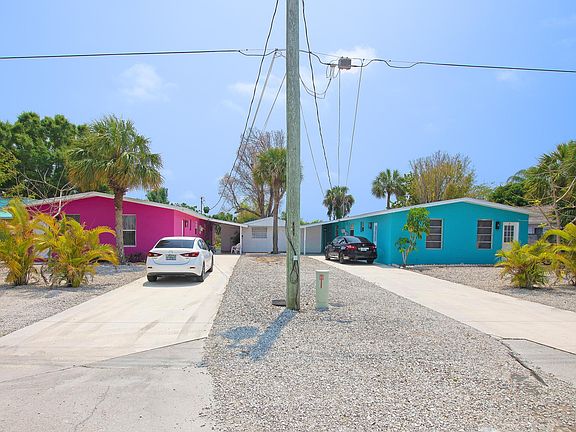 2nd image of 826 108th Ave N