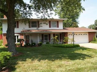 1211 Craig Rd, Saint Louis, MO 63146