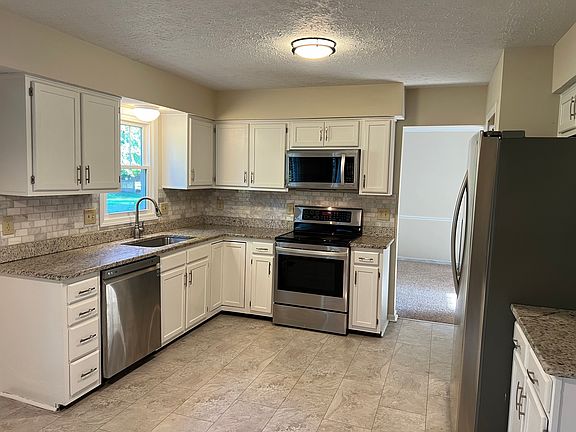 5th image of 5682 Kentfield Dr
