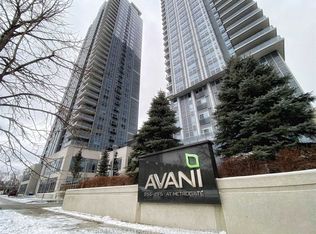 275 Village Green Sq #821, Toronto, ON M1S 0L8