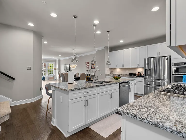 11826 Mango Ln — Photo 11