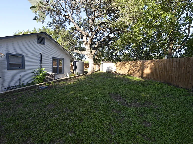 1598 State Highway 16 N — Photo 24