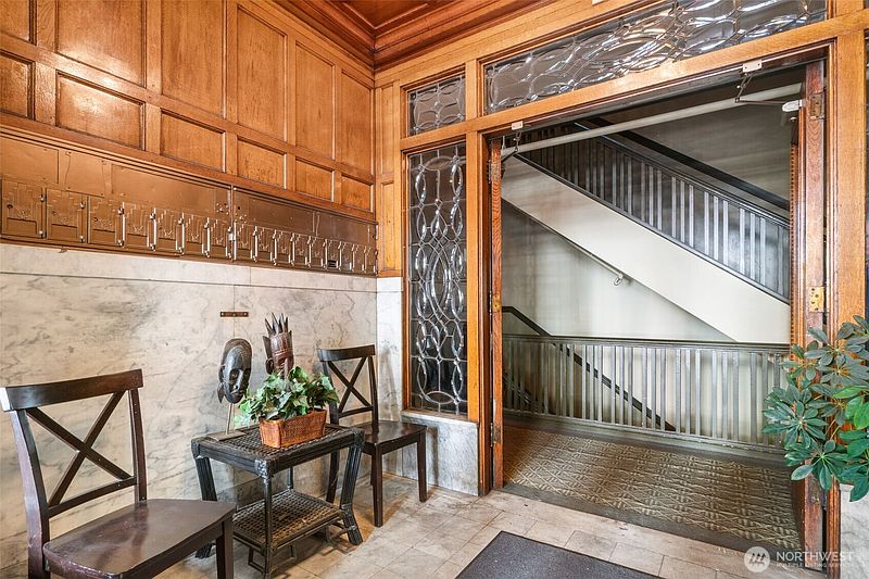 5th image of 7 Harrison Street #26