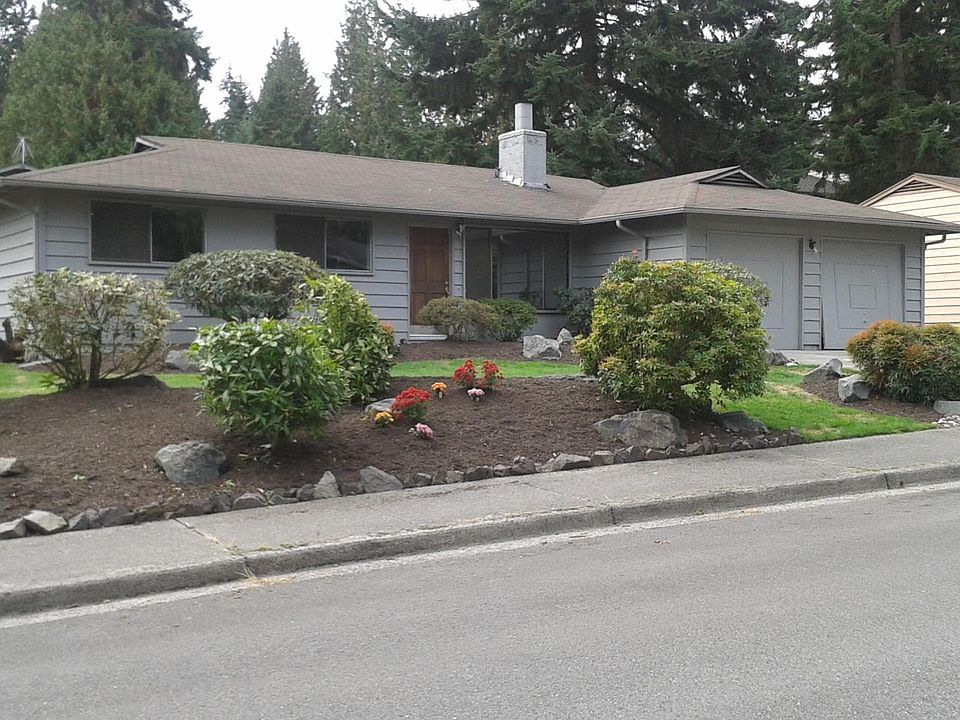 Beautifully landscaped, sidewalks and underground utilities
