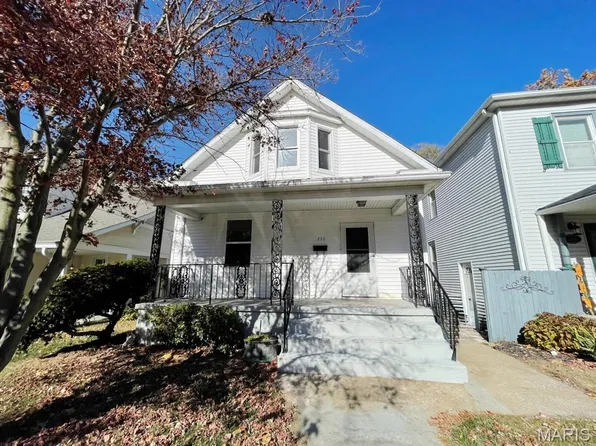 230 E 12th St, Alton, IL 62002