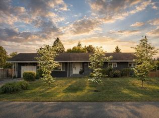 6345 Edson Dr, Chilliwack, BC V2R 4C1