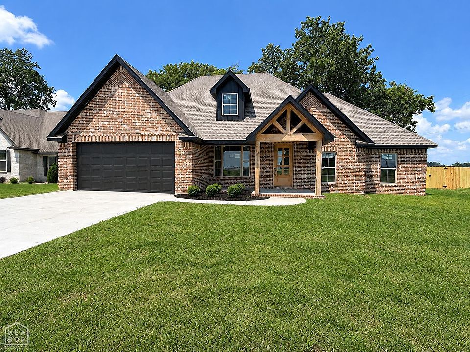 1st image of 901 Remi Ln
