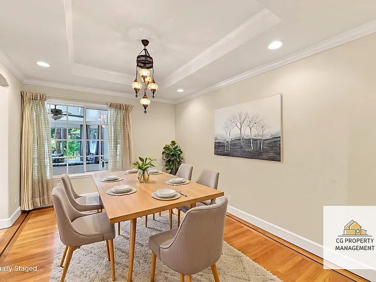 12445 Green Meadow Ln — Photo 8