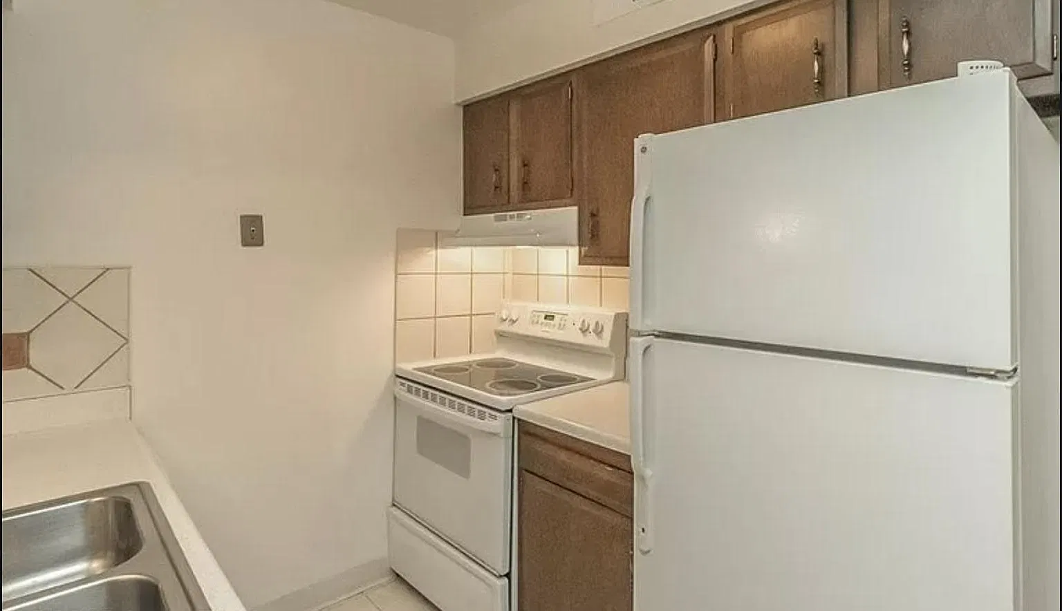 1 bed, 724 sqft, $750 — Photo 3