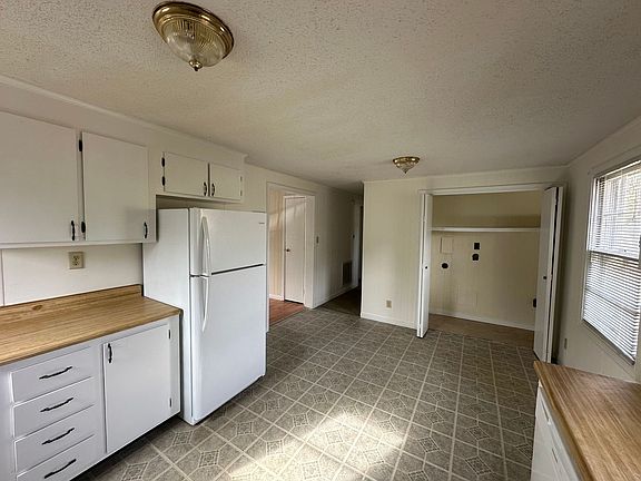 4th image of 9505 Telstar Dr