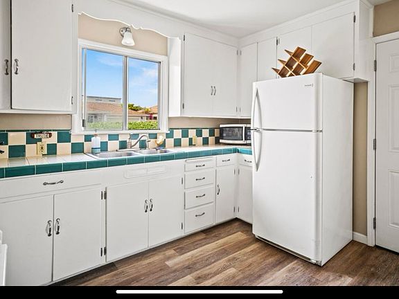 2nd image of 510 Francis Ave