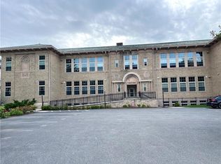 7 Mount Hope Ave #201, Providence, RI 02906